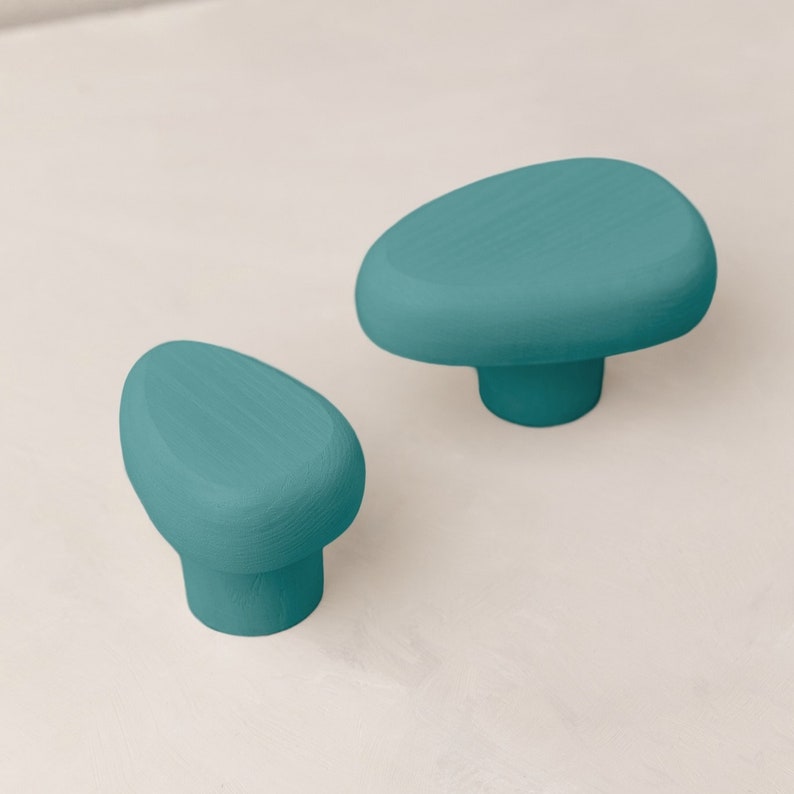 Tropfen Wandhaken aus Eschenholz, 5 x 7 cm oder 7 x 10 cm, Matte Farbe