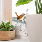Glas-Carolina-Zaunkönig Sonnenfänger Handgemacht mit Kristallen und Schmetterling - 3x6 Zoll