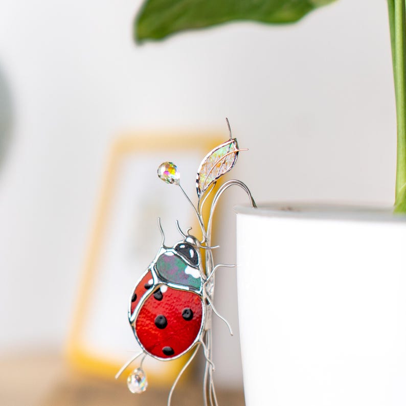 Glas Marienkäfer Pflanzenstecker mit Kristallen - Suncatcher Gartendeko