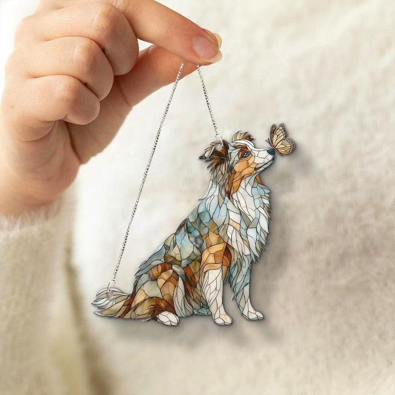Acryl-Sonnenfänger mit Australian Shepherd und Schmetterling, Gedenk-Fensterdekoration für Hunde
