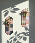 Glasmalerei-Wandvase rosa weiß Schachbrett, Boho Gartenkunst, Tiffany-Kupferfolie