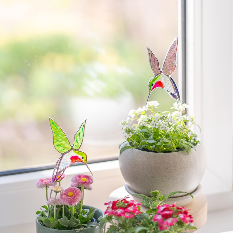 Glasmalerei Kolibri Pflanzenstecker für Zimmerpflanzen Fensterdekor