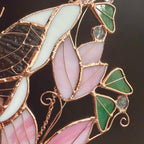 Buntglas Schmetterling Sonnenfänger, rosa Blumen Fensterhänger, Schlafzimmerdekoration, Schmetterlingsornamente